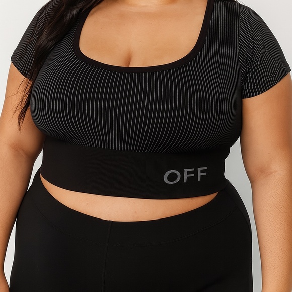 Aerie Black and Gray Textured Top - Picture 1 of 10